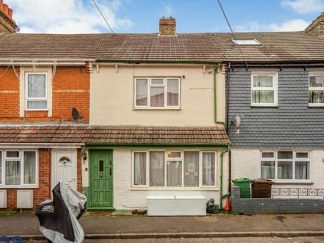 House for sale in Brompton, Chatham