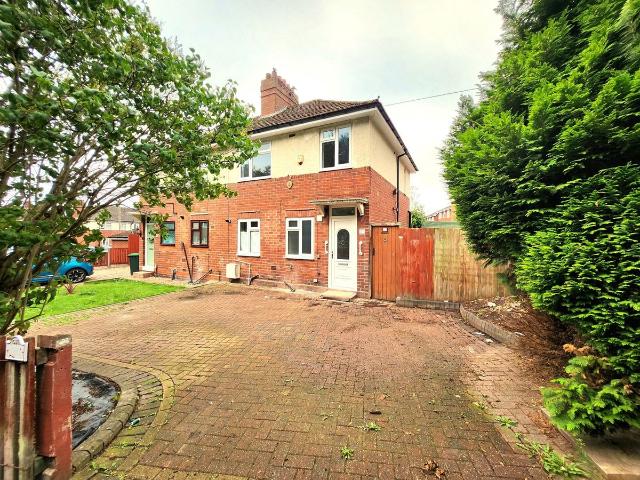 House for rent in Cherry Orchard, Rowley Regis