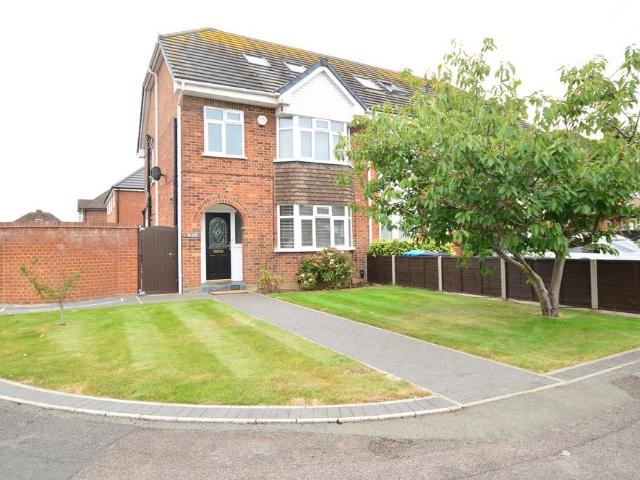 House for rent in New Town, Eton