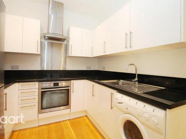 Apartment for rent in Farnborough, Rushmoor