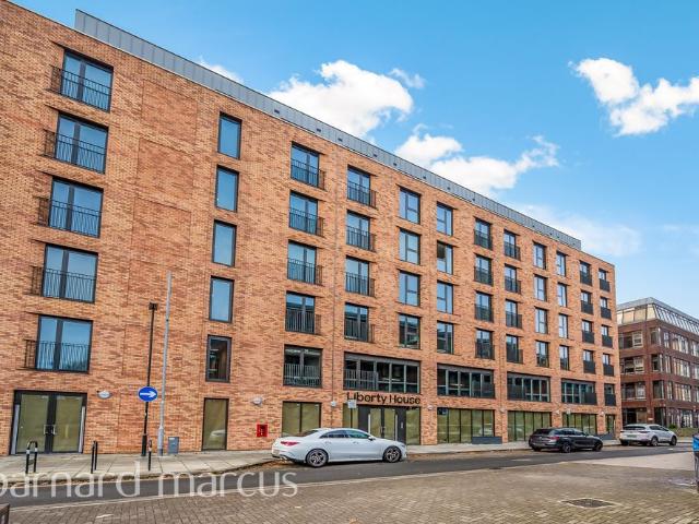 Studio for rent in London Borough of Hounslow, Feltham