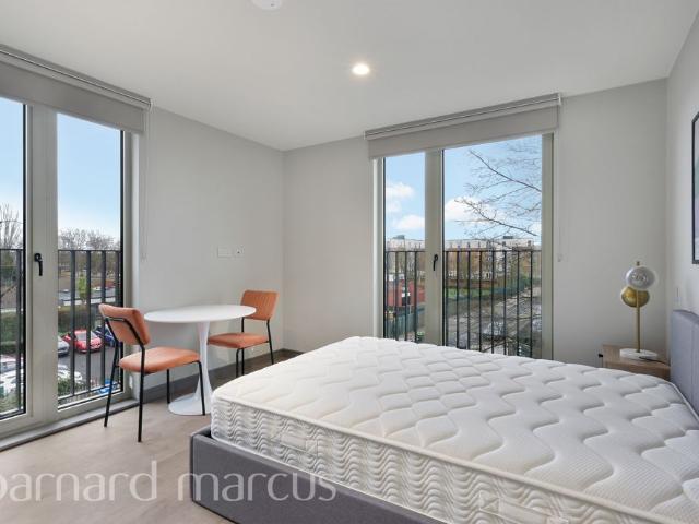 Studio for rent in London Borough of Hounslow, Feltham
