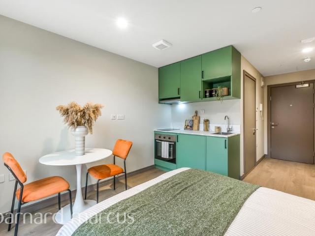 Apartment for rent in London Borough of Hounslow, Greater London