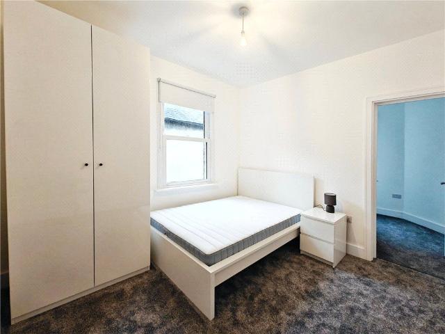 Room for rent in Charlotteville, Guildford