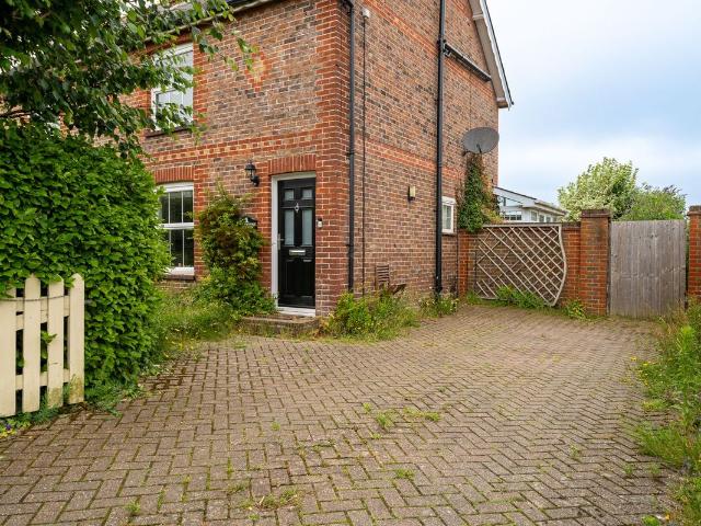 House for rent in Cross In Hand, East Sussex