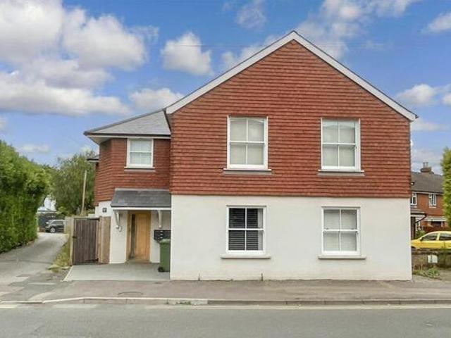 House for sale in Red Hill, Surrey