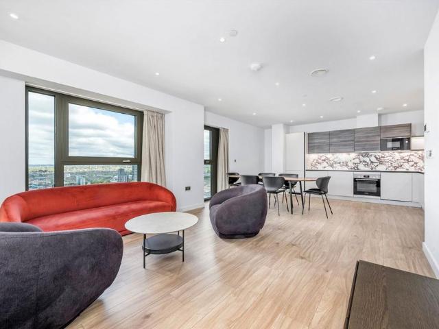 Apartment for rent in London Borough of Ealing, Greater London