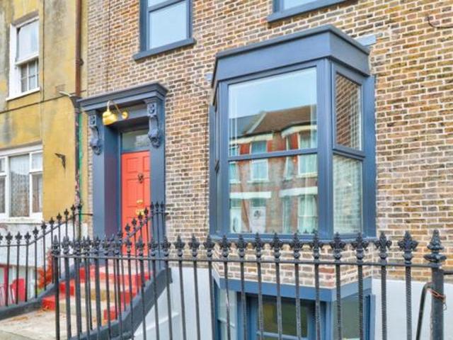 House for sale in Cliftonville West, Acol