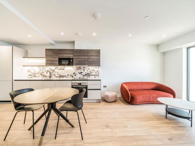 Apartment for rent in London Borough of Ealing, Greater London