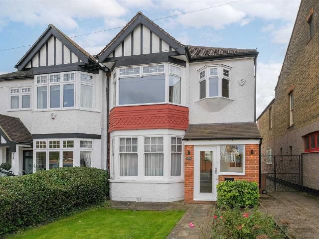 House for rent in Chingford, Greater London