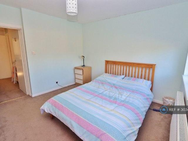 House for rent in Gidea Park, Greater London