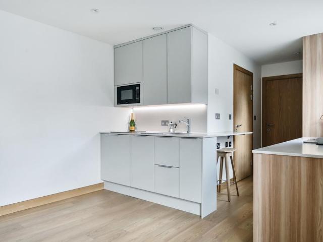 House for rent in Longlands, Greater London