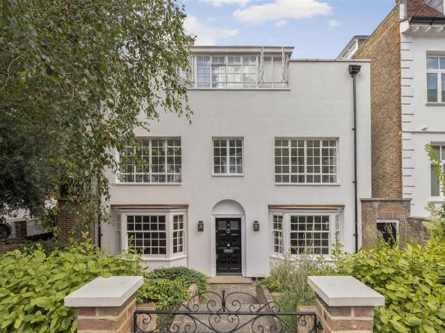 Apartment for rent in South Kensington, Greater London