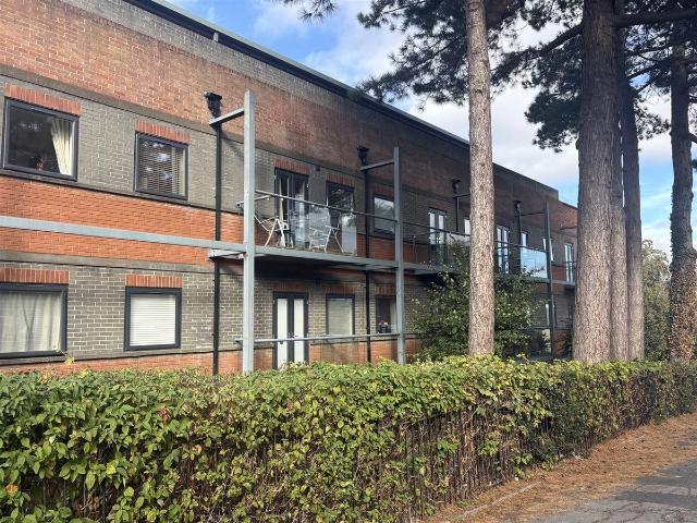 Apartment for rent in Old Town, Swindon