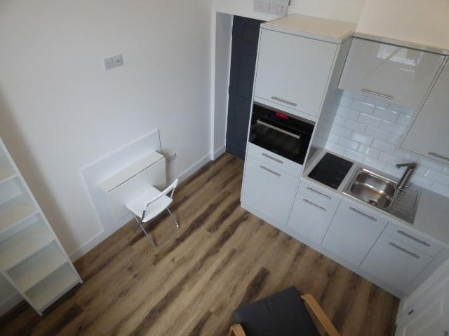 Studio for rent in Old Town, Swindon