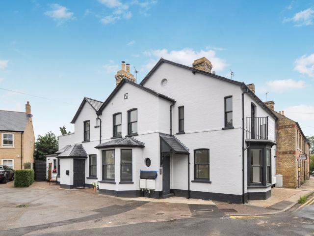 Apartment for rent in Huntingdon