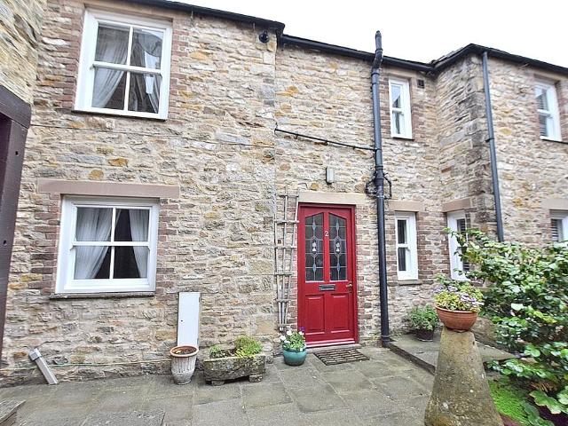 House for rent in Friars' Closes, Richmond