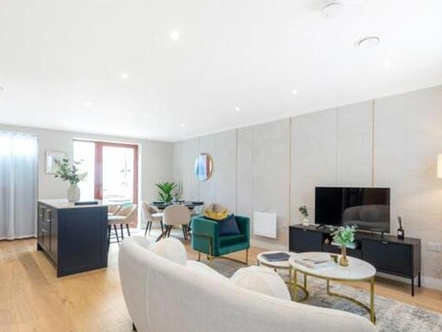 House for sale in Lyons, Greater London