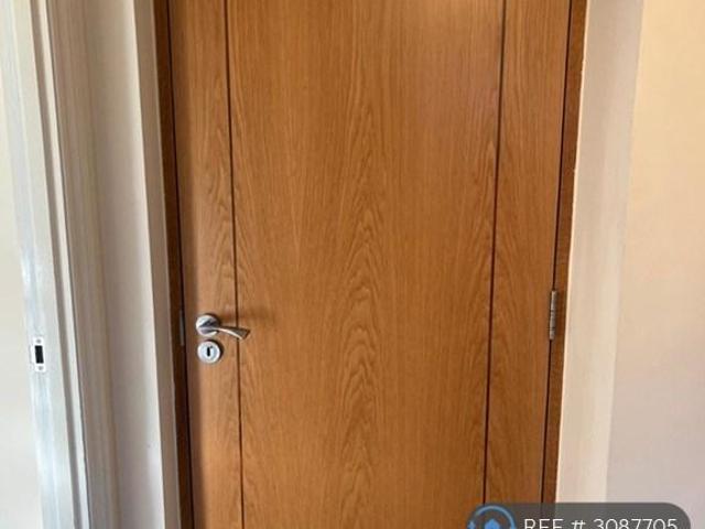 Apartment for rent in Horsforth Vale, Leeds