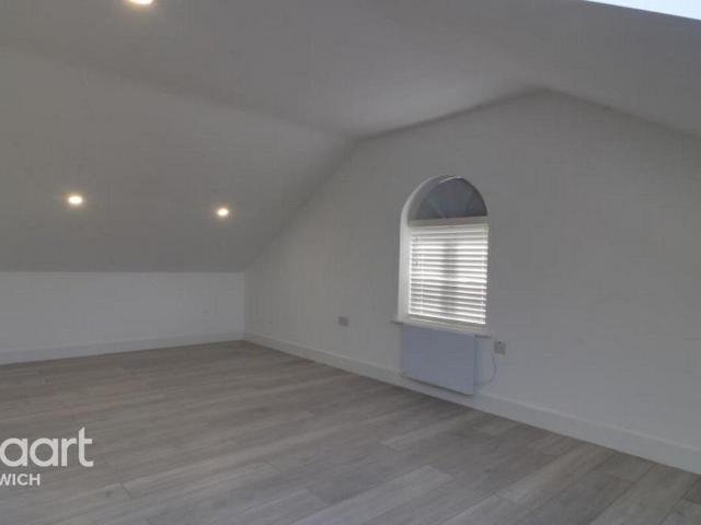 Apartment for rent in The Dales, Key Street