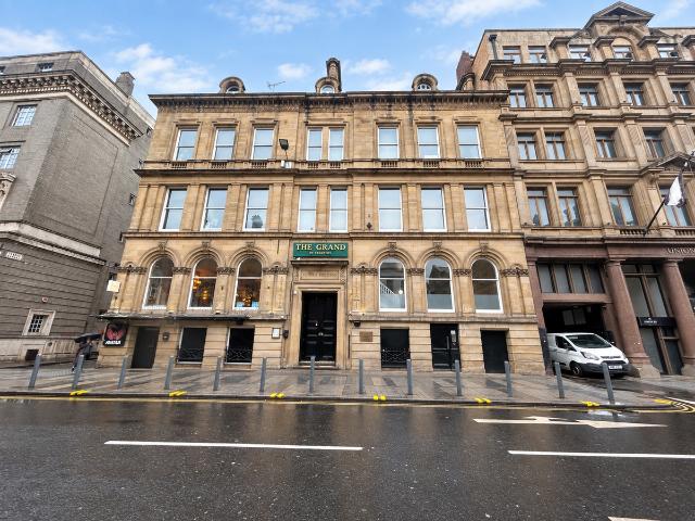 Room for rent in Cavern Quarter, Calderstones