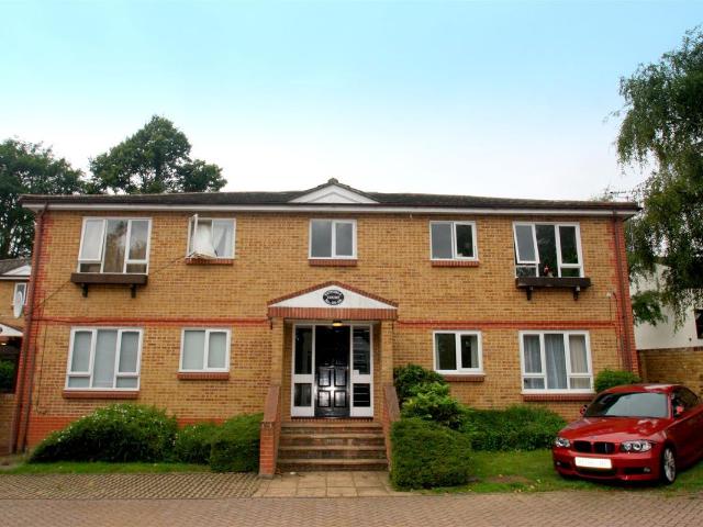 Studio for rent in Midway, Kent