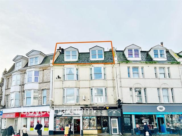 Apartment for rent in Oldway, Livermead