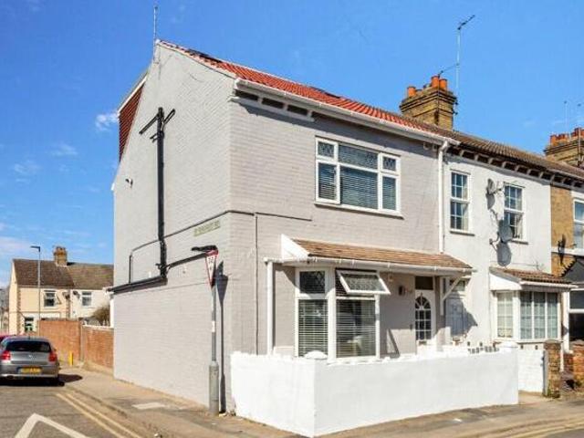 House for sale in Peterborough, Cambridgeshire and Peterborough