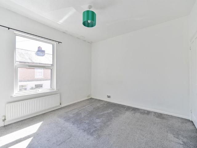 House for rent in Newtown, Reading