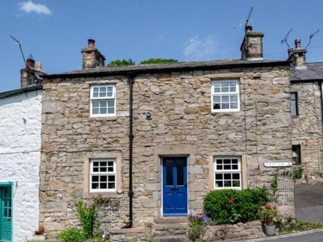 House for sale in Settle, North Yorkshire