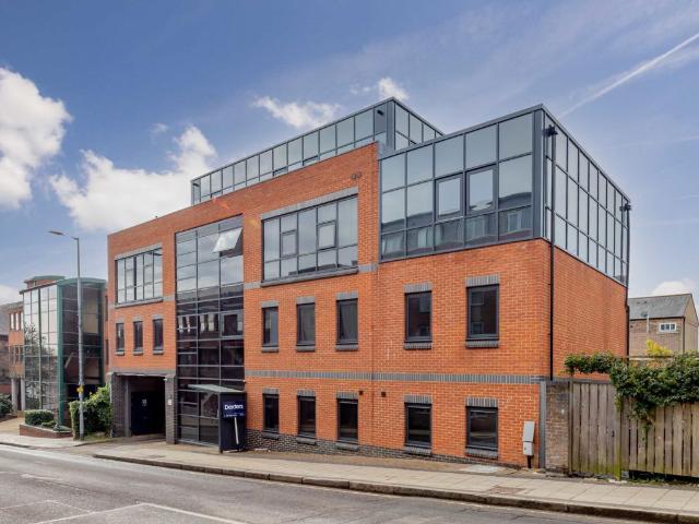 Studio for rent in St Albans, Five Acres