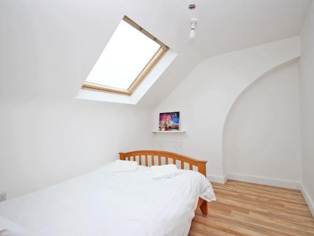 Apartment for rent in St Albans, Five Acres