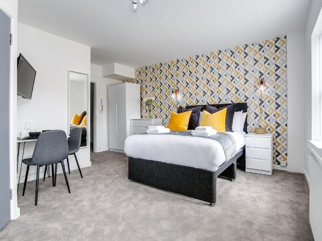 Studio for rent in All Saints, West Midlands