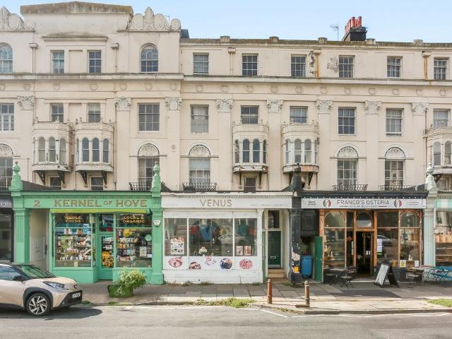 Apartment for rent in Aldrington