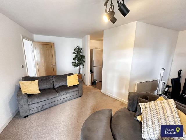 Apartment for rent in City Centre, Falcon Lodge