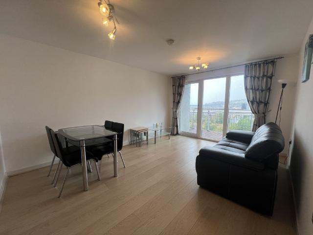 Apartment for rent in Cardiff International Sports Village, Falcon Lodge