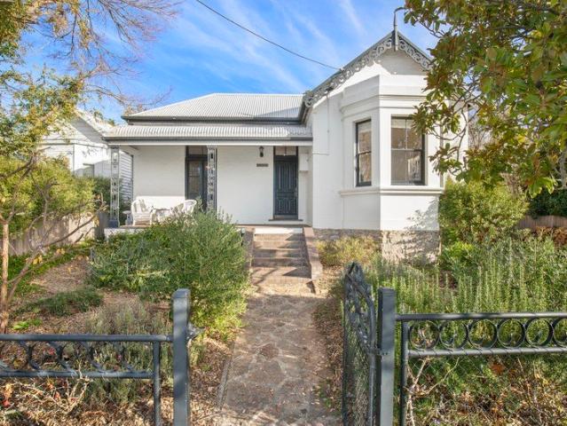House for sale in Abington, New South Wales