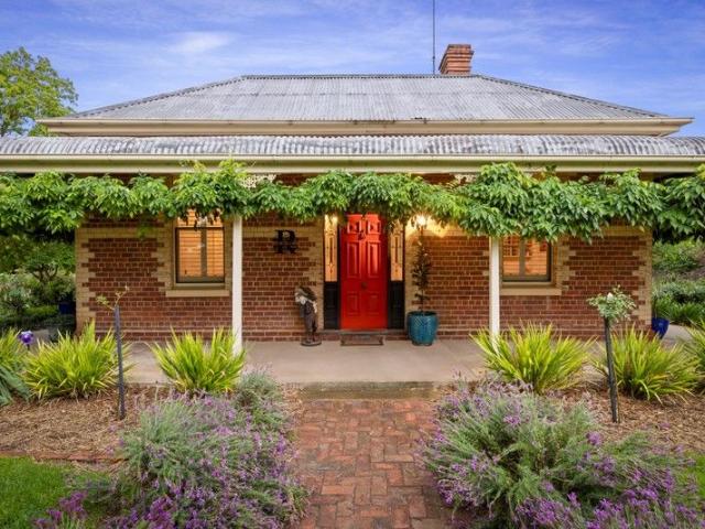 House for sale in Howlong, New South Wales