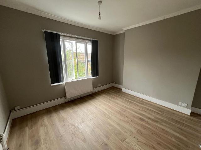 Apartment for rent in Yorkshire Grove Estate, Greater London