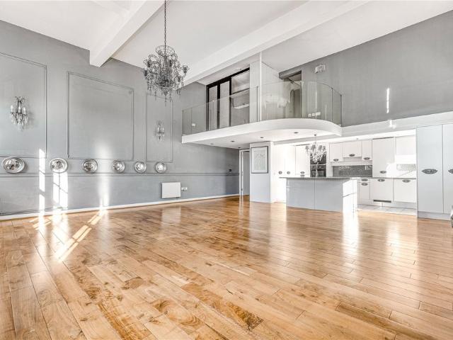 Apartment for rent in Clapham Junction, Greater London