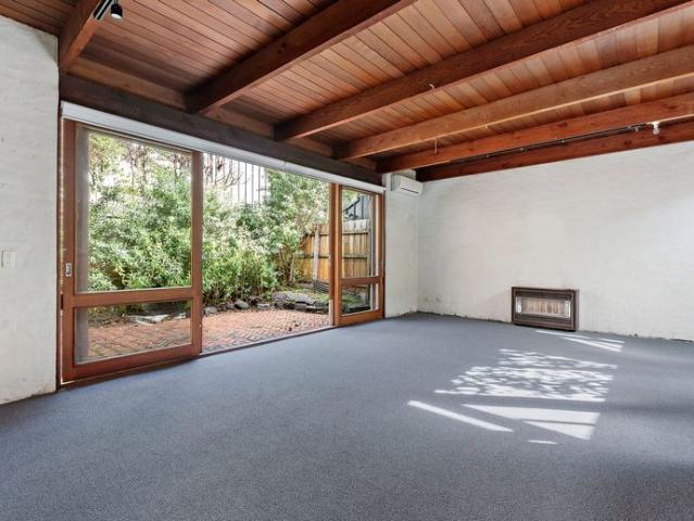Townhouse for rent in Camerons Creek, Victoria