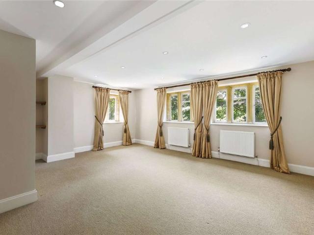 House for rent in Fossebridge, Gloucestershire