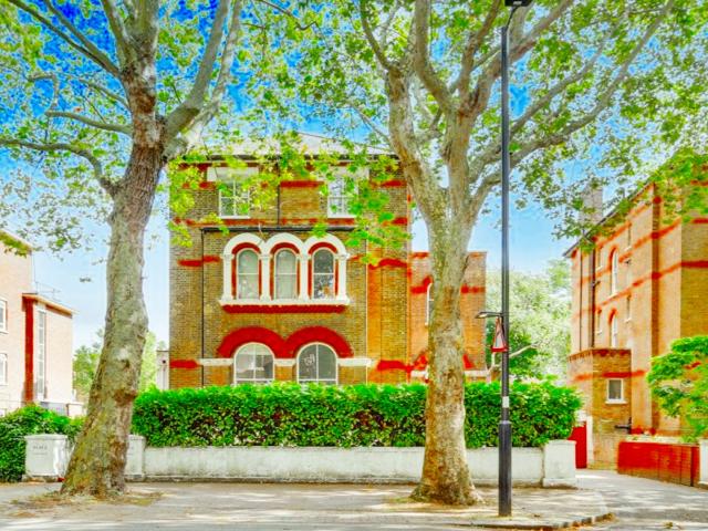 Apartment for rent in Highbury, Greater London