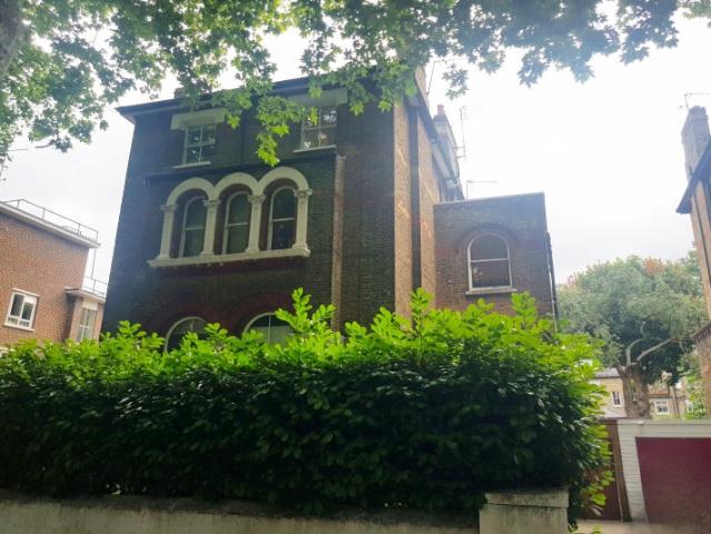 Apartment for rent in Highbury, Greater London