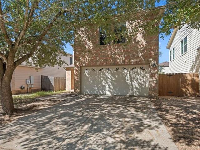 House for sale in Del Valle, Texas