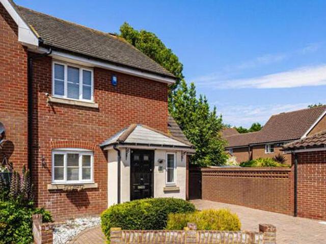 House for sale in Ashingdon, Barling