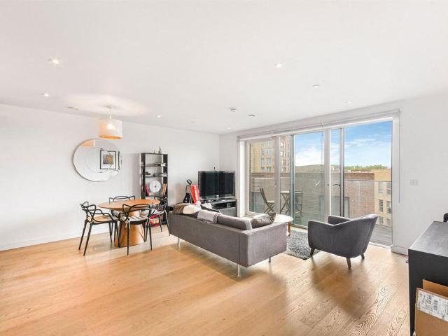Apartment for rent in Walworth, Greater London