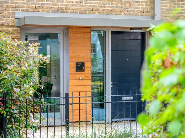 House for rent in Walworth, Greater London