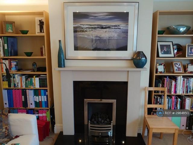 Apartment for rent in London Borough of Merton, South Wimbledon