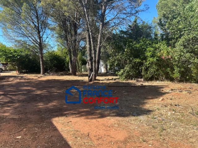 Terrain vente à Arrondissement de Draguignan, Vidauban